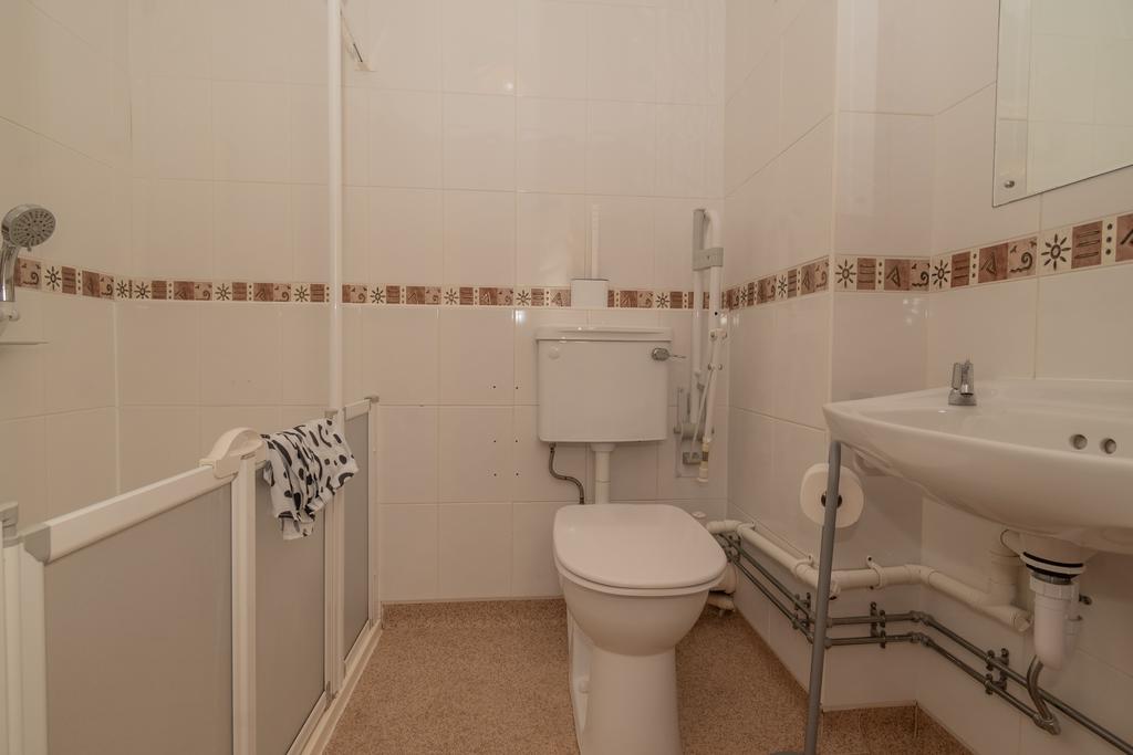 Picture 10