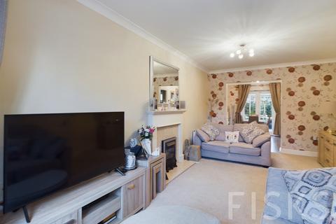 5 bedroom detached house for sale, Jasmine Close, Canvey Island, SS8