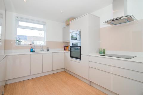 1 bedroom apartment to rent, Little Queens Road, Teddington