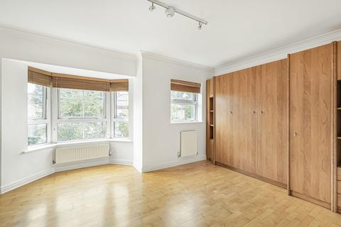 undefined, Malthouse Drive, London, W4