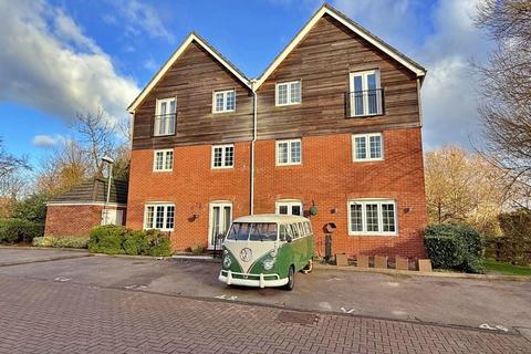 55 Marina View, Fazeley, Tamworth, B78 3BF