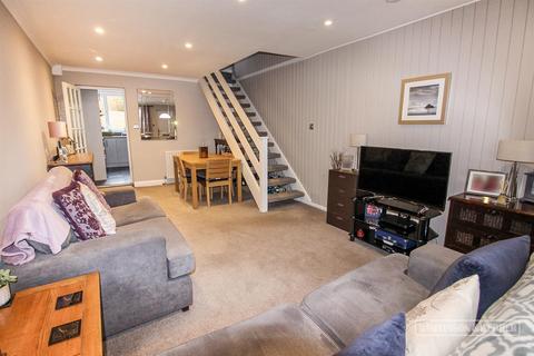 2 bedroom end of terrace house for sale, Hurst Lane, East Molesey KT8