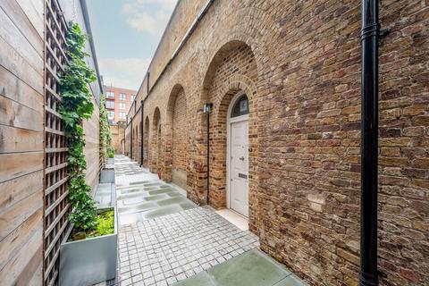 2 bedroom terraced house for sale, Gun Carriage Walk, Woolwich Riverside, London, SE18