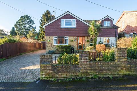 4 bedroom detached house for sale, Stoke Common Road, Bishopstoke, Eastleigh, Hampshire, SO50