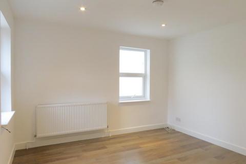 2 bedroom apartment to rent, Beulah Hill, Crystal Palace, SE19