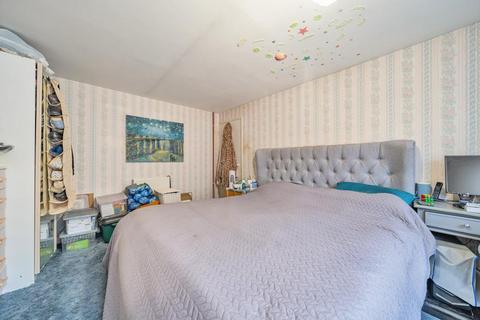 2 bedroom maisonette for sale, High Wycombe,  Buckinghamshire,  HP13