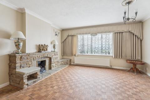 4 bedroom detached house for sale, Wrenwood Way, Pinner, Middlesex