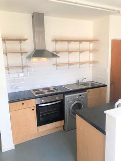 5 bedroom house to rent, Dillwyn Street, City Centre, Swansea