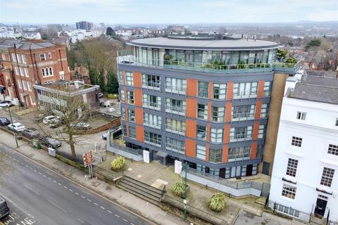 2 bedroom flat for sale, Western Terrace, The Park, Nottingham