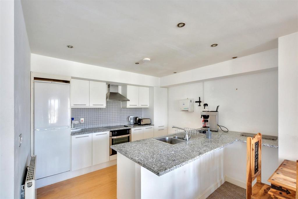 Kitchen  (1).jpeg