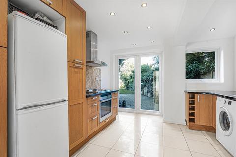 3 Barton Road, Harlington, Dunstable, LU5 6LG