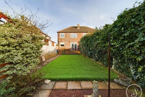 3 bedroom semi-detached house for sale, Cross Gates Lane, Leeds