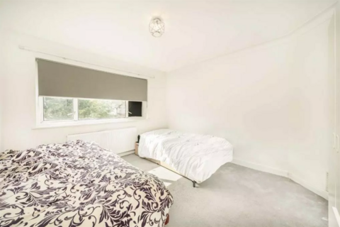 3 bedroom detached house for sale, Shirehall Lane, Hendon NW4
