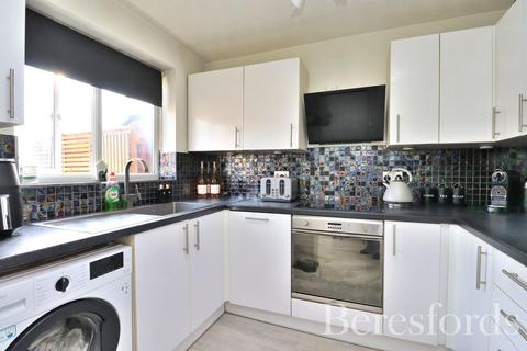 2 bedroom maisonette for sale, Wilshire Avenue, Springfield, CM2