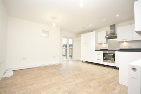 2 bedroom apartment to rent, Stafford Avenue, Hornchurch, Essex, RM11