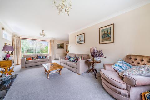 Bickley Broad Road, Hambrook, Chichester, PO18 8RG