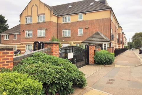 1 bedroom retirement property for sale, Cockfosters Road, Cockfosters, EN4