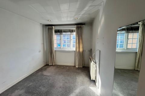1 bedroom retirement property for sale, Cockfosters Road, Cockfosters, EN4