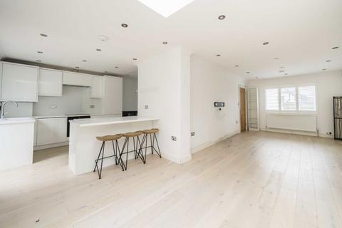 4 bedroom semi-detached house for sale, Sturgess Avenue, London NW4