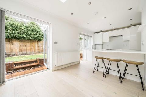 4 bedroom semi-detached house for sale, Sturgess Avenue, London NW4