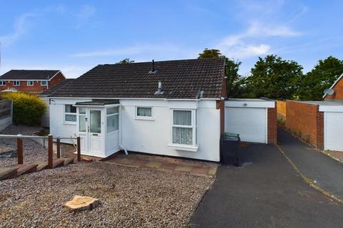 3 bedroom detached bungalow for sale, Briseley Close, Brierley Hill, DY5 3JG