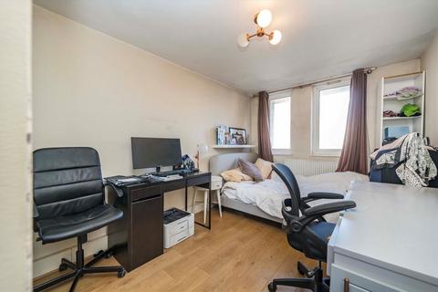 2 bedroom flat to rent, Copenhagen Street, London N1