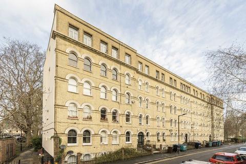 Flat for sale, Bath Terrace, London SE1