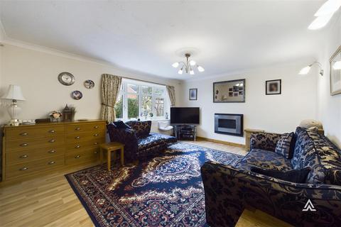 4 bedroom detached house for sale, Vicarage Road, Stoke-On-Trent ST10