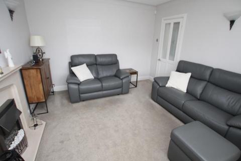 48 Robin Close, Bradford, BD2 2EZ