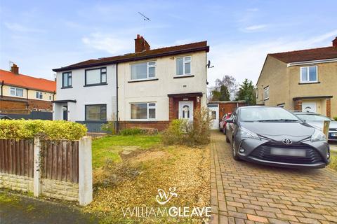 3 bedroom semi-detached house for sale, Clwyd Grove, Flintshire CH7