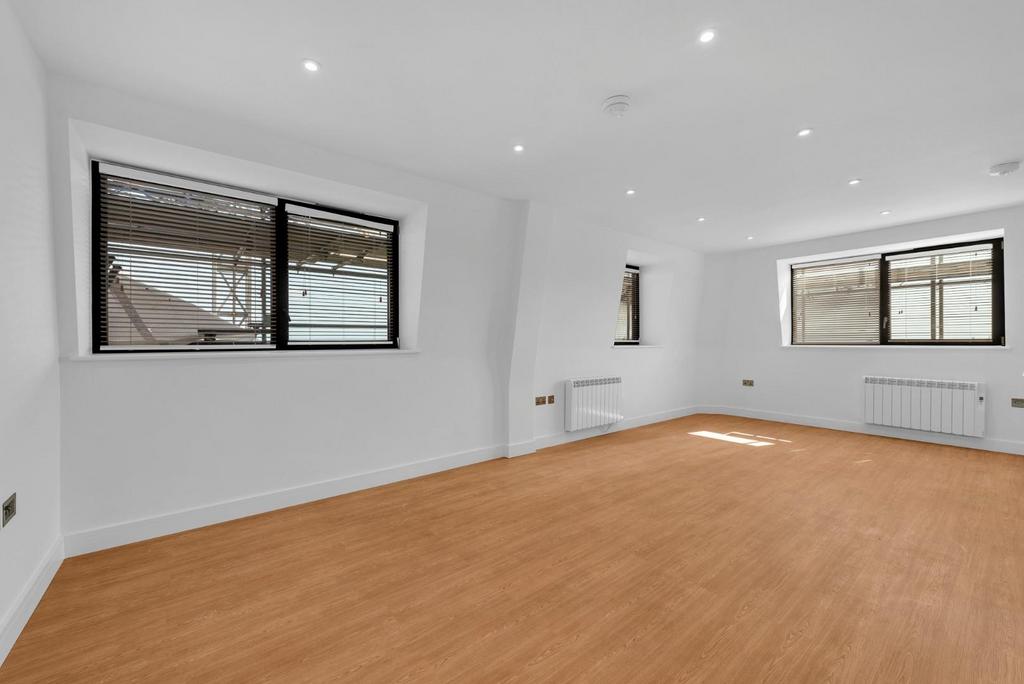 Living Room/Lounge