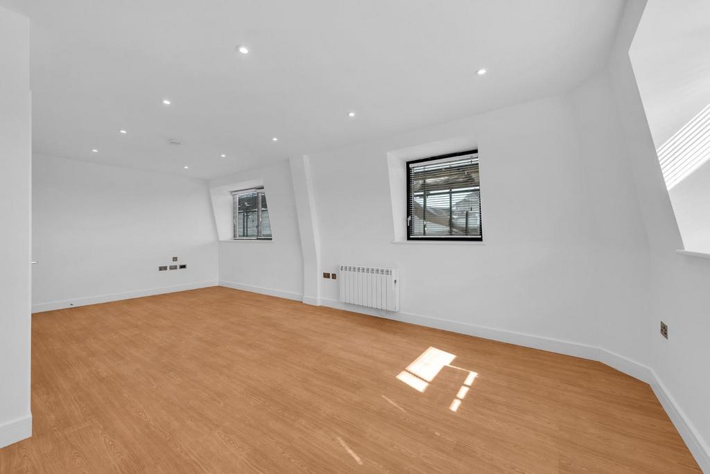Living Room/Lounge