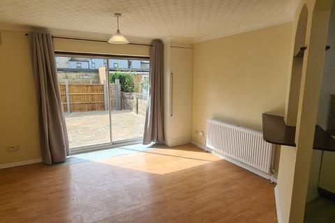 1 bedroom ground floor flat to rent, Norfolk Road, Ilford IG3