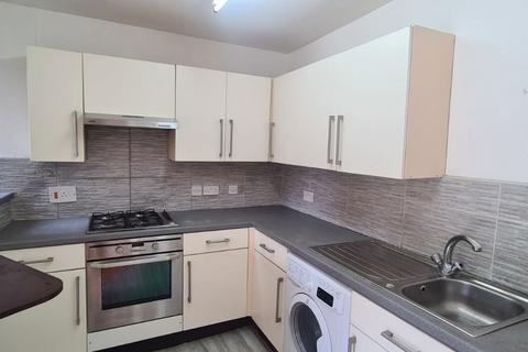 1 bedroom ground floor flat to rent, Norfolk Road, Ilford IG3