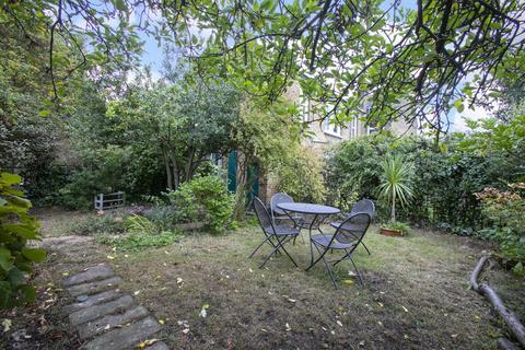 3 bedroom flat for sale, Niederwald Road, Sydenham, London, SE26