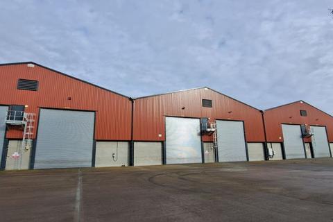 Storage to rent, Cambridge Road, St. Neots PE19