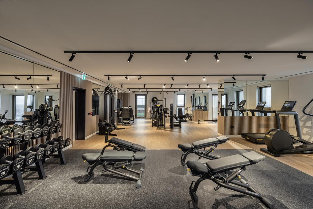 OTQ Dec 24 037 V3.jpg