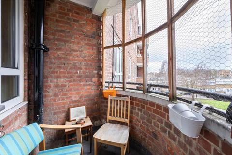 undefined, Congreve House, Matthias Road, N16