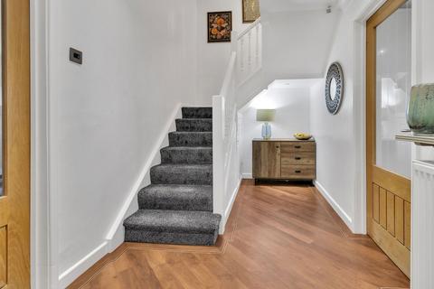 8 Clark Grove, Stannington, Sheffield, S6 6AY