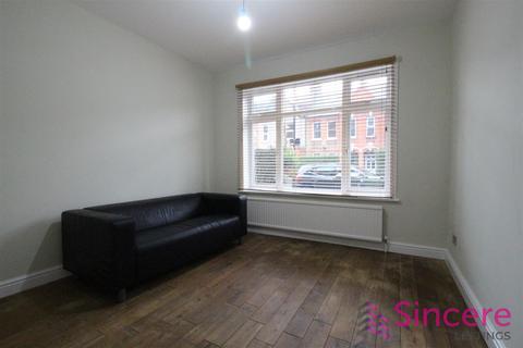 2 bedroom apartment to rent, Fleeming Road, London E17