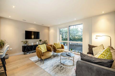 2 bedroom flat for sale, Park Street, London SW6