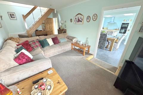 3 bedroom chalet for sale, Darbys Lane, Oakdale, Poole, BH15