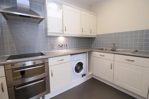 2 bedroom apartment to rent, Benedictine Place, London Road, St Albans