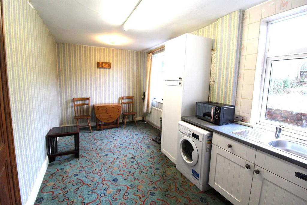 Kitchen diner