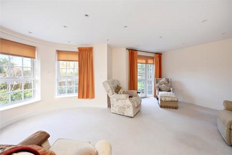 2 bedroom retirement property for sale, Church Street, Littlehampton, West Sussex, BN17