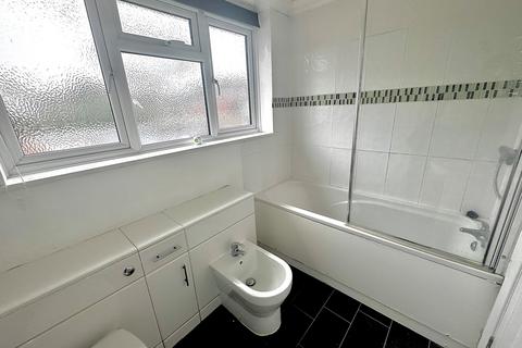 3 bedroom end of terrace house for sale, Salvington Road, Worthing, BN13