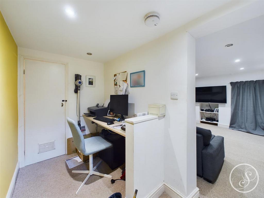 Office / Playroom