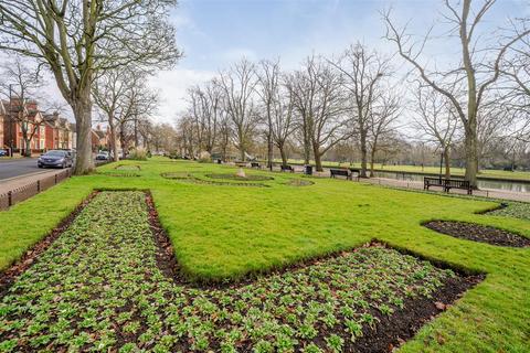 undefined, The Embankment, Bedford