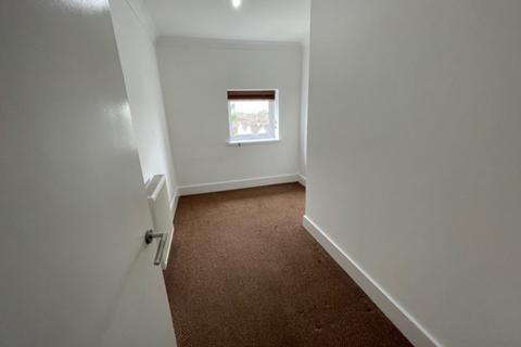 2 bedroom flat to rent, Croydon CR0