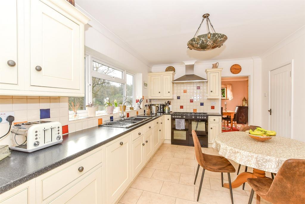 Kitchen/Breakfast Room